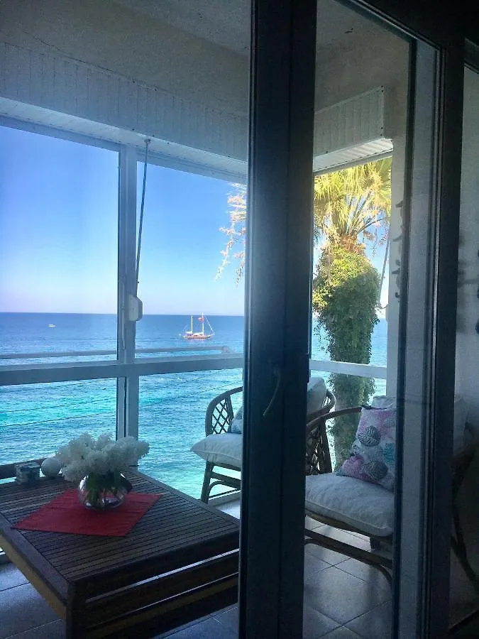 Daire Deniz Manzarali, Plajli Ve Havuzlu Sitede, Seckin Sitesi, Kusadası Turcia