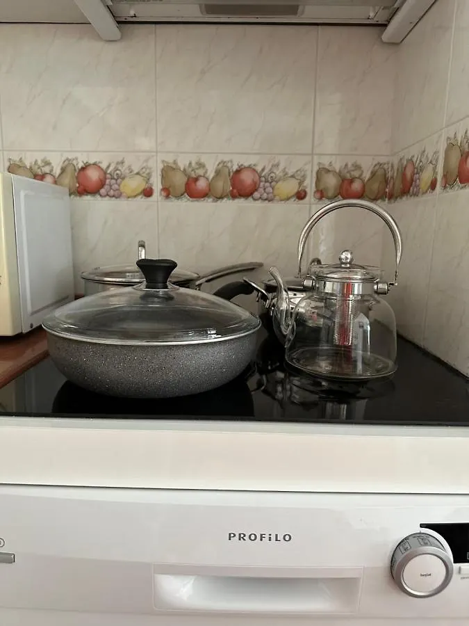 Daire Deniz Manzarali, Plajli Ve Havuzlu Sitede, Seckin Sitesi, Kusadası Apartament