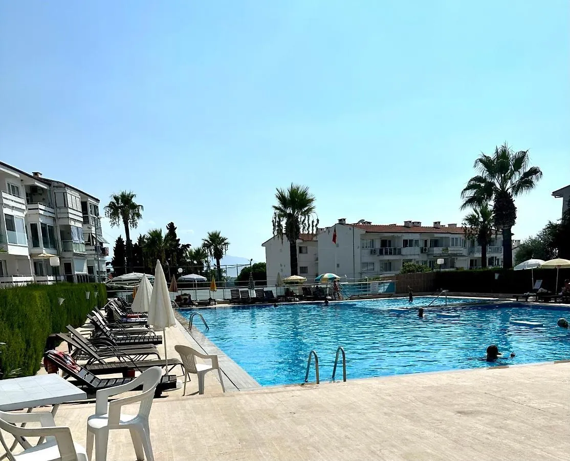 Apartament Daire Deniz Manzarali, Plajli Ve Havuzlu Sitede, Seckin Sitesi, Kusadası Turcia